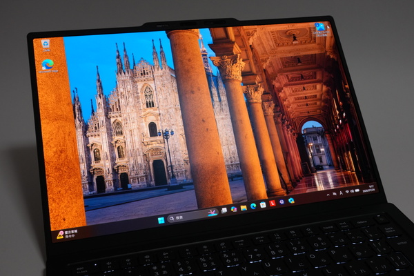「ThinkPad X1 Carbon Gen 14 Aura Edition」実機レビュー