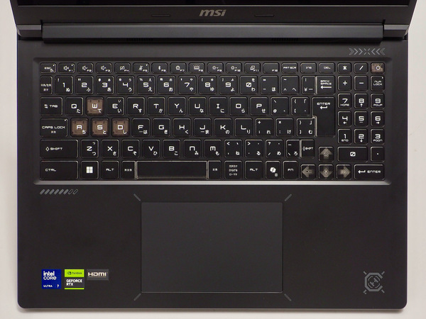 10キー付き日本語配列キーボードとFnキー位置が工夫されたゲーミングレイアウト