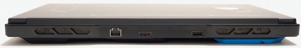 背面に配置された2.5GbE有線LAN HDMI 2.1 USB 3.2 Gen 2 Type-A端子
