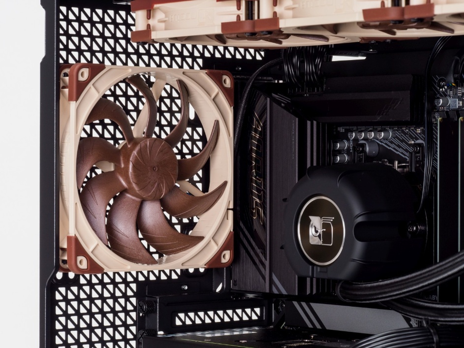Silent Master Noctua Edition X870A