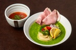 栃木･鹿沼産のニラでスタミナをチャージ！ 暑さも吹き飛ばす「麺処 一心」のニラ煮干し昆布水冷麺