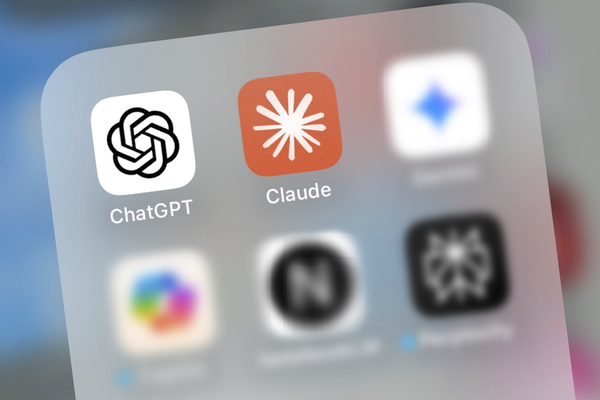 ChatGPTとClaudeアプリのアイコン