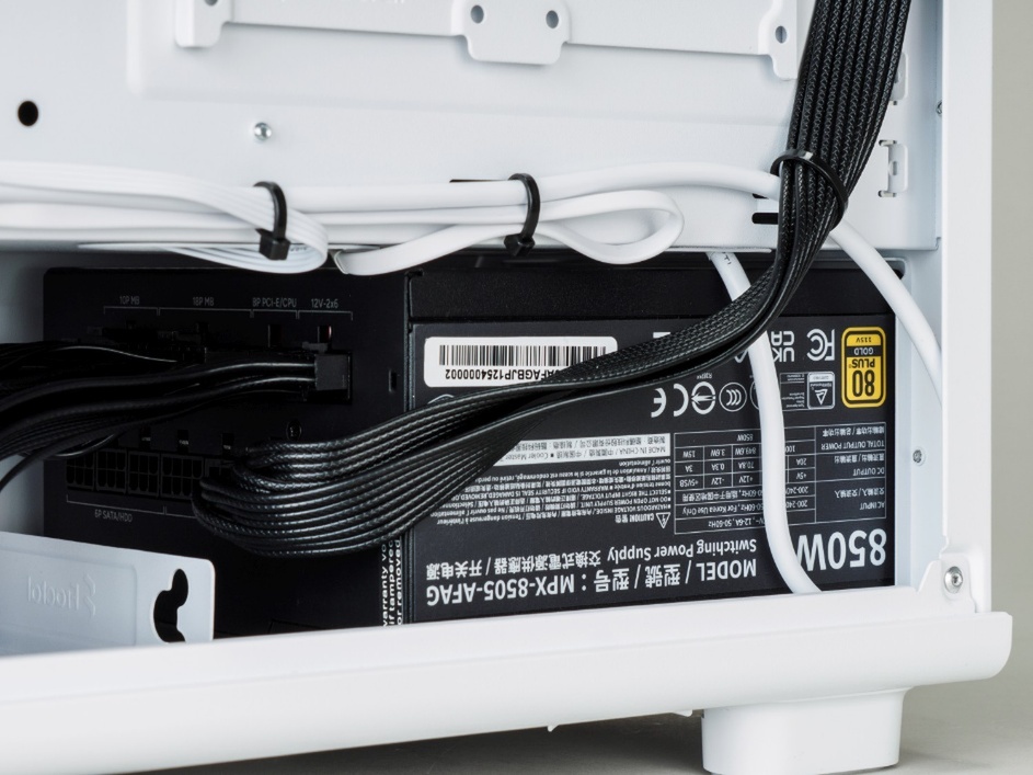 G-Master Spear 2 Z890i