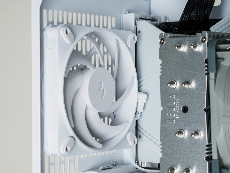 G-Master Spear 2 Z890i