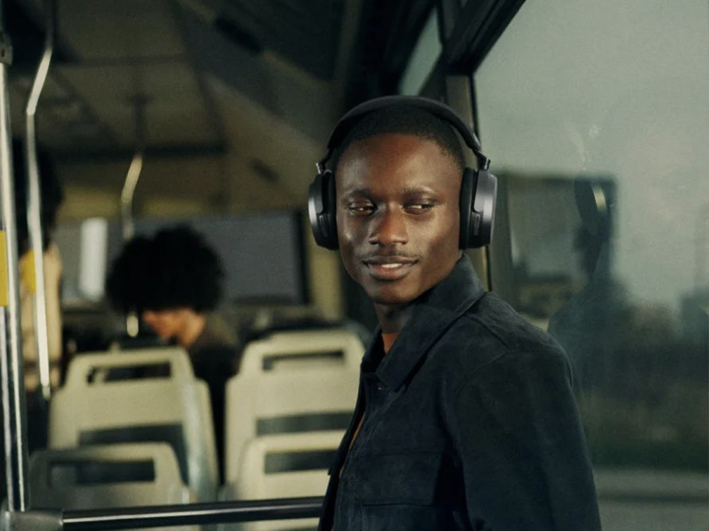 MOMENTUM 5 Wireless