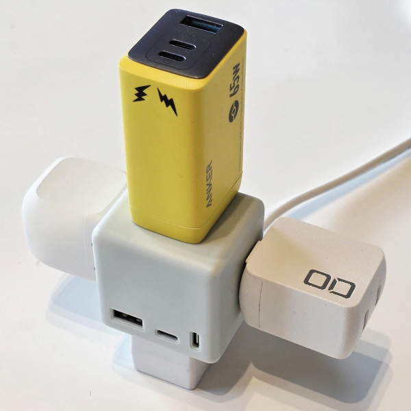 充電器