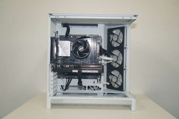 ZEFT R66BT