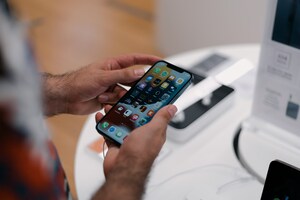 新型iPhoneは30万円超え？　少しでもお得に買うために8月中にすべきこと