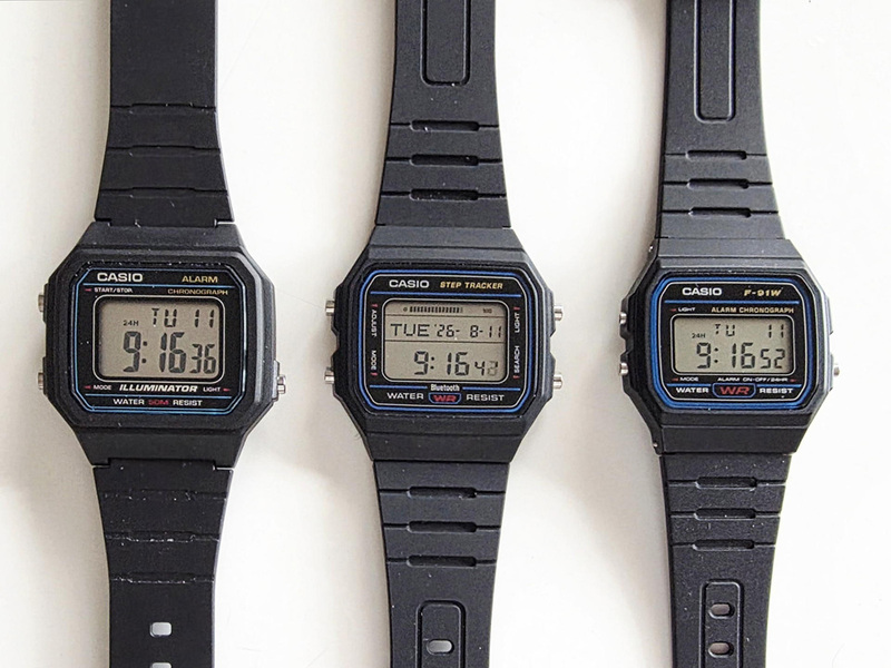 チプカシ「F-91W」の顔にスマホとの連携機能を詰め込んだ「F-B100W」を