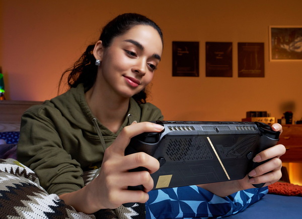 ASUS「ROG XBOX Ally X20」発表
