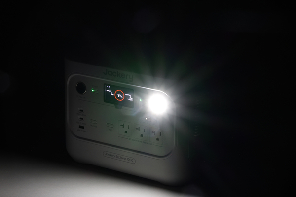 ポータブル電源