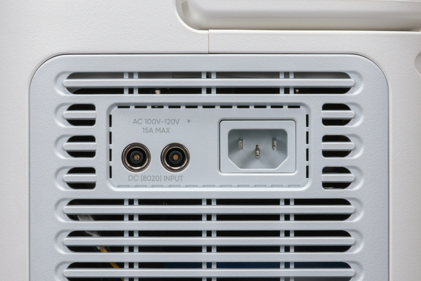 ポータブル電源