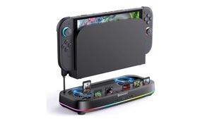 ダブルファンがSwitch 2ドックごと冷やす専用冷却スタンド。カード収納スロット・USBポート付きで便利すぎ！