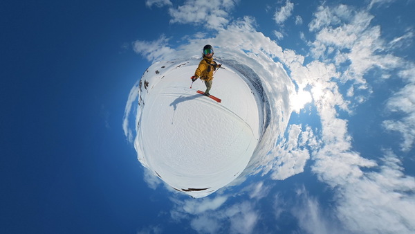 8K60Pの360°カメラ「Osmo 360 II」発表