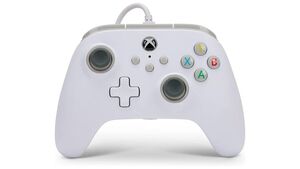 有線派に知ってもらいたい一台。PowerAの軽くて白いXBOXワイヤード・コントローラーが5000円切り