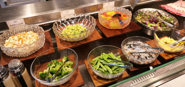 銀座でタラバと和牛食べ放題