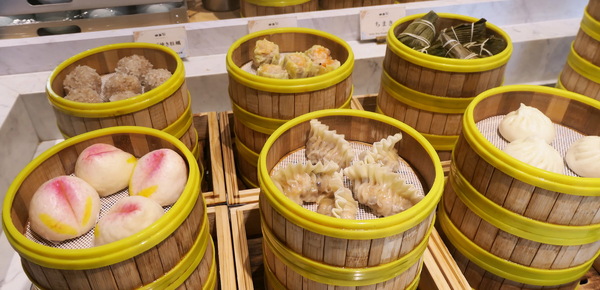 銀座でタラバと和牛食べ放題