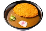 【本日】大判コロッケがドーン！ 資さんうどん「コロッケうどん」、こりゃたまらん！