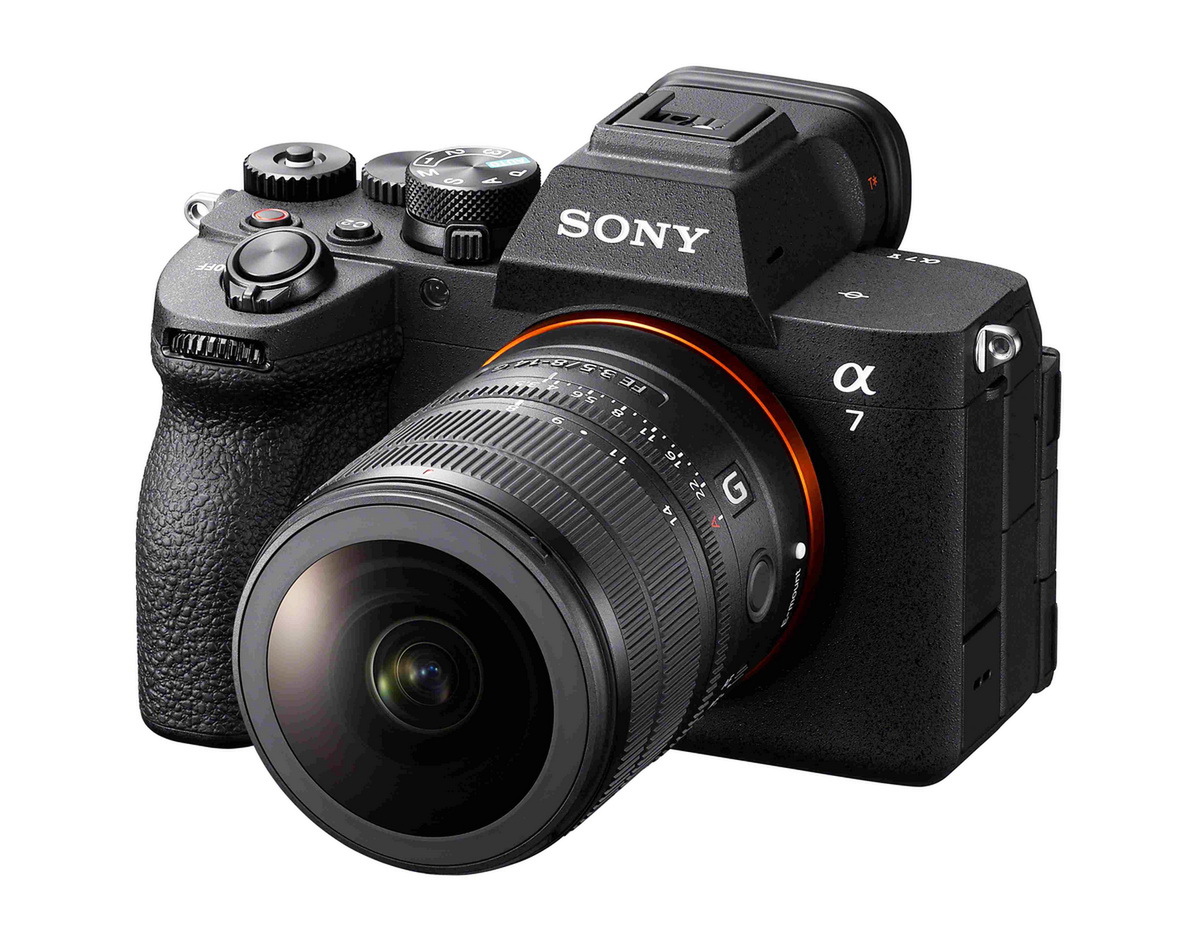 ソニーが魚眼ズームレンズ「FE 8-14mm F3.5 Fisheye G(SEL814G)」を発表
