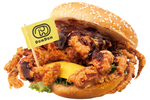 カニを丸ごと挟んじゃった！ カニバーガー「名古屋みそ味」が全国登場