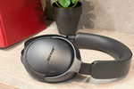 やっぱBOSEの定番ヘッドホン、強いわ。“動的ノイキャン”と“立体音響”に対応した「QuietComfort Headphones 第2世代」