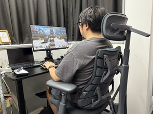 LiberNovoのチェアを使っていたら、ゲームプレイにも最高じゃないかと気付いた