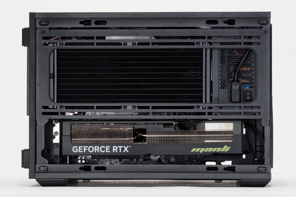 G-Master Velox Mini 2 B860i