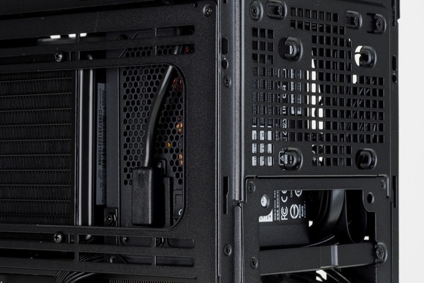 G-Master Velox Mini 2 B860i
