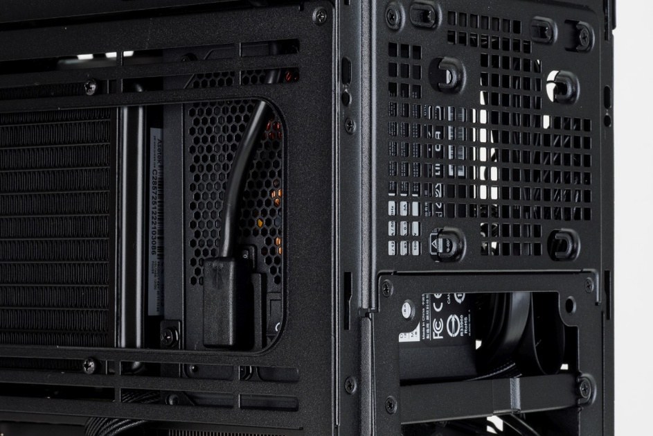G-Master Velox Mini 2 B860i