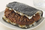 【本日から】増量祭り第2弾！ カツ増しおむすび、焼そばは麺50％増でマシマシすぎ