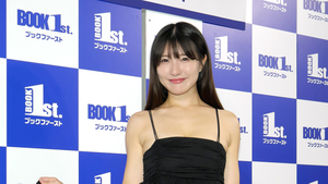 「なんか気になる……と足を止めてもらえるとうれしい」原 つむぎが3rd写真集でほんわか癒し系のイメージを刷新！
