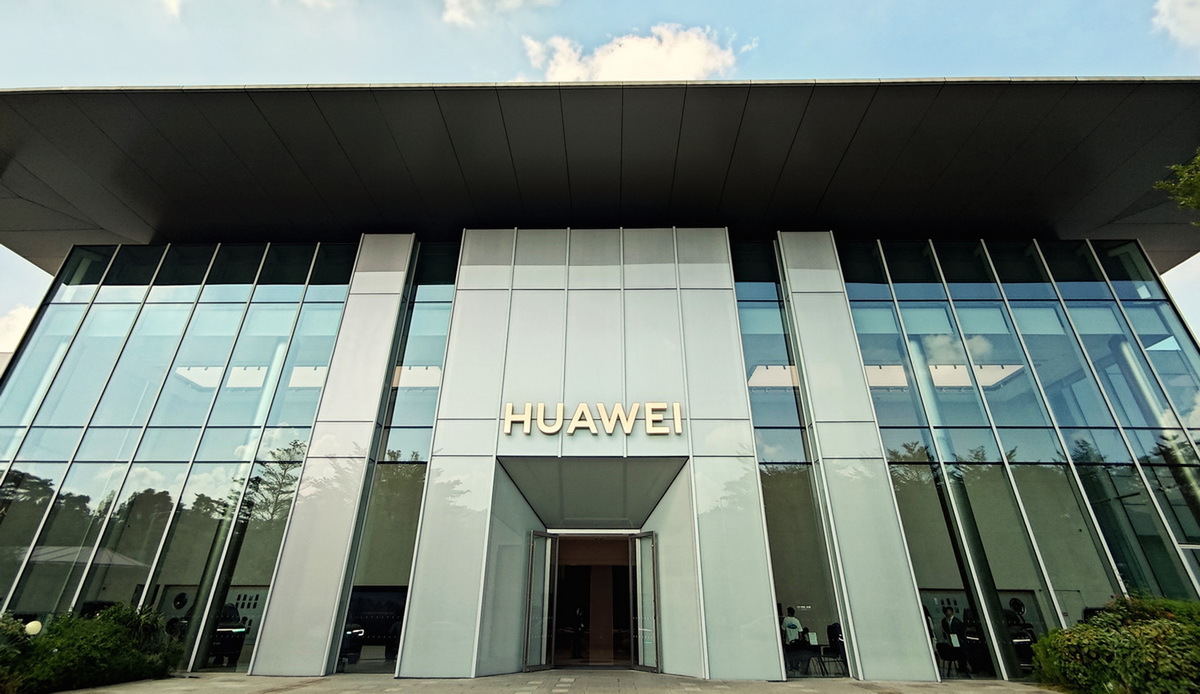 Huaweiの巨大開発拠点「松山湖キャンパス」