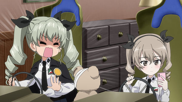 『ガールズ＆パンツァー もっとらぶらぶ作戦です！』
