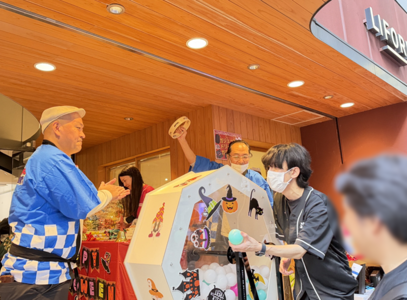 ASCII Hosts Event in Akihabara: Clear Autumn Skies, Ideal for Gaming Gadgets