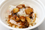 すき家の「ローストポーク丼」はにんにくのせが正解！ 食べて納得、スタミナ飯だった