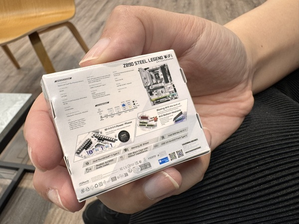 メーカー監修 手のひらPCパーツ