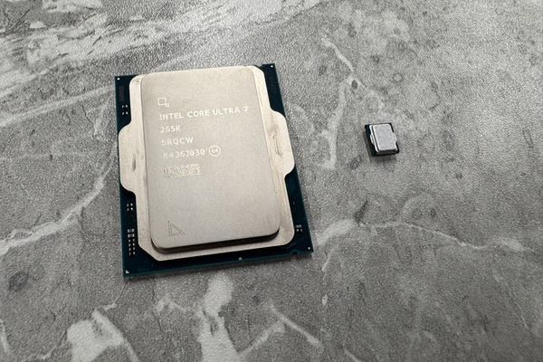 メーカー監修 手のひらPCパーツ
